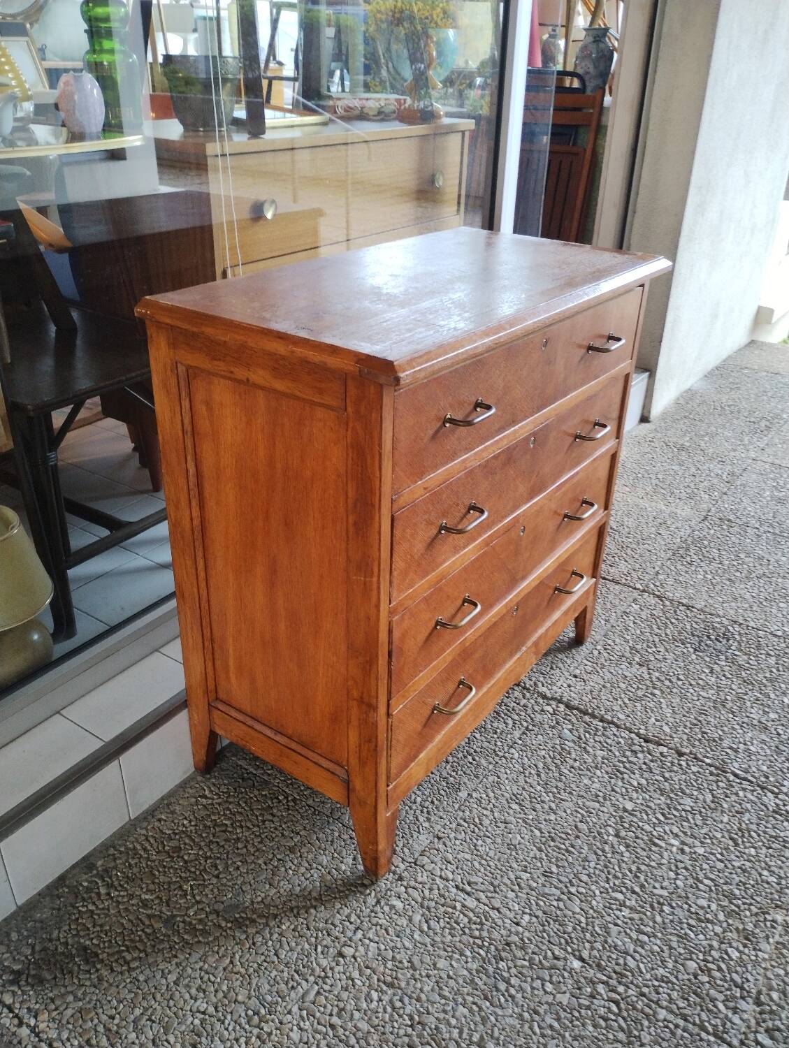 Vintage chest of drawers