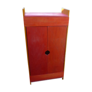 Armoire de chambre d'enfant