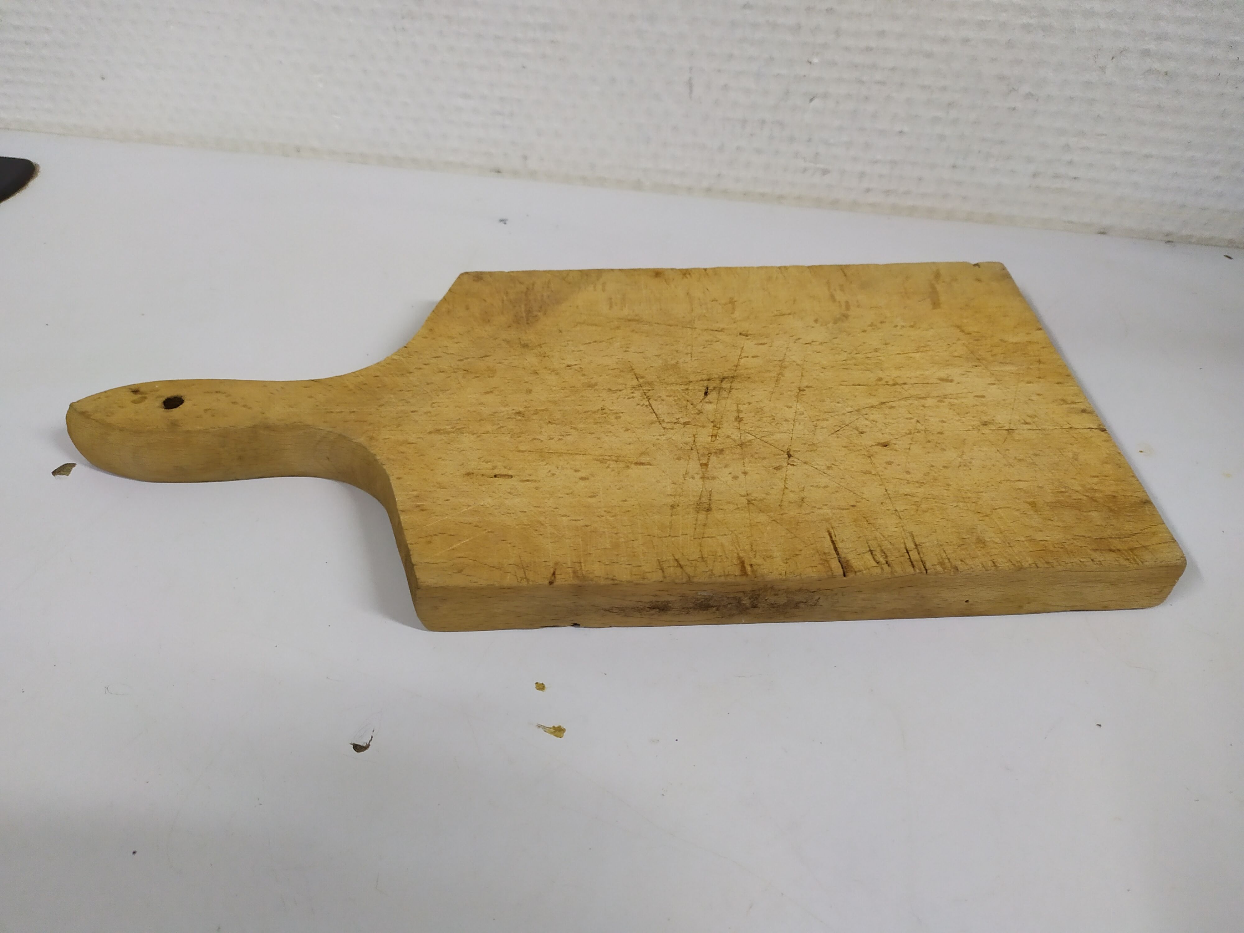 Old wooden cut board 30cm