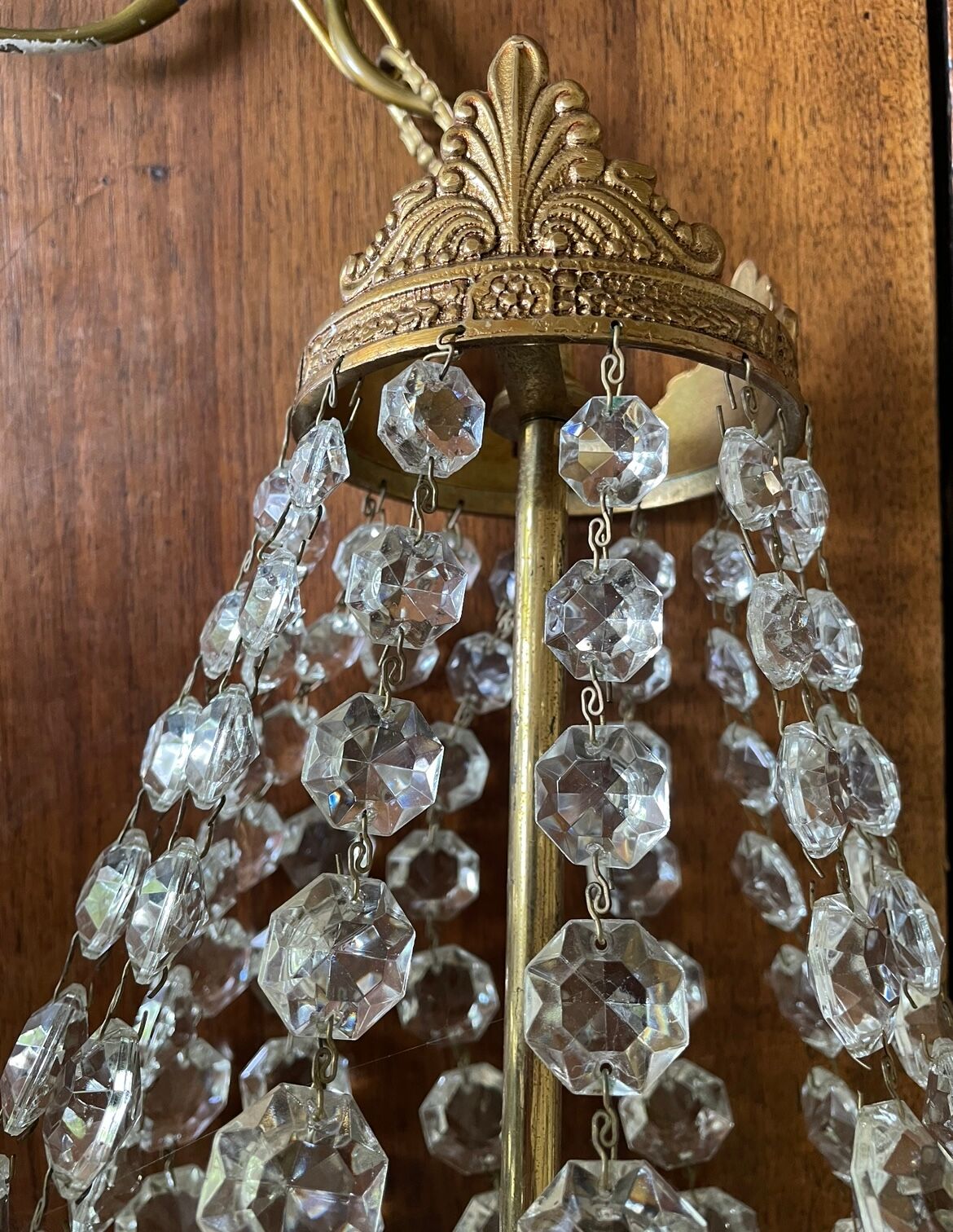 Chandelier pampilles D24