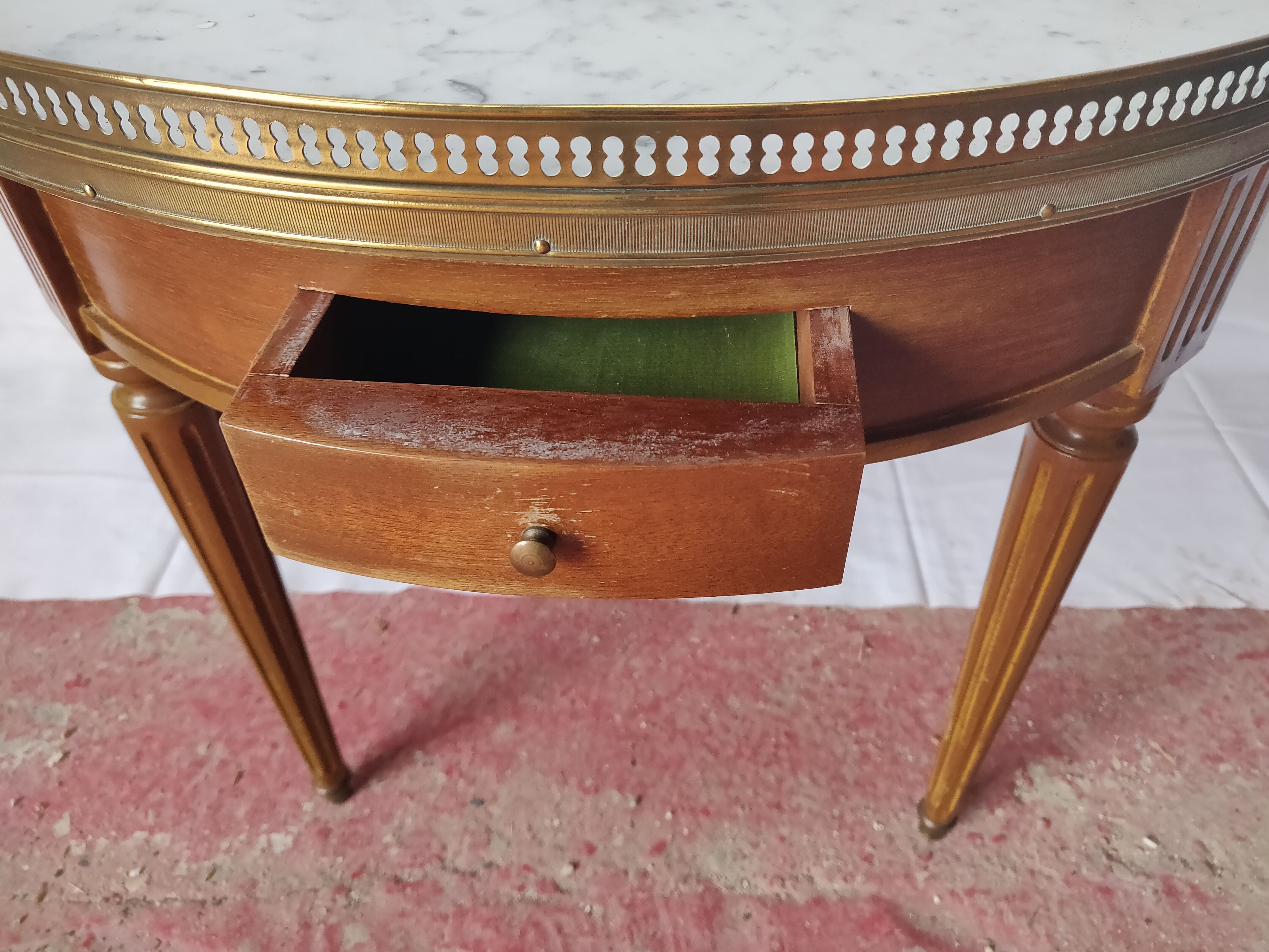 Table bouillote style louis XVI cherry top marble 2 drawers