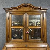 Italy 17th century: Lombard cabinet with three bodies in solid walnut circa 1680