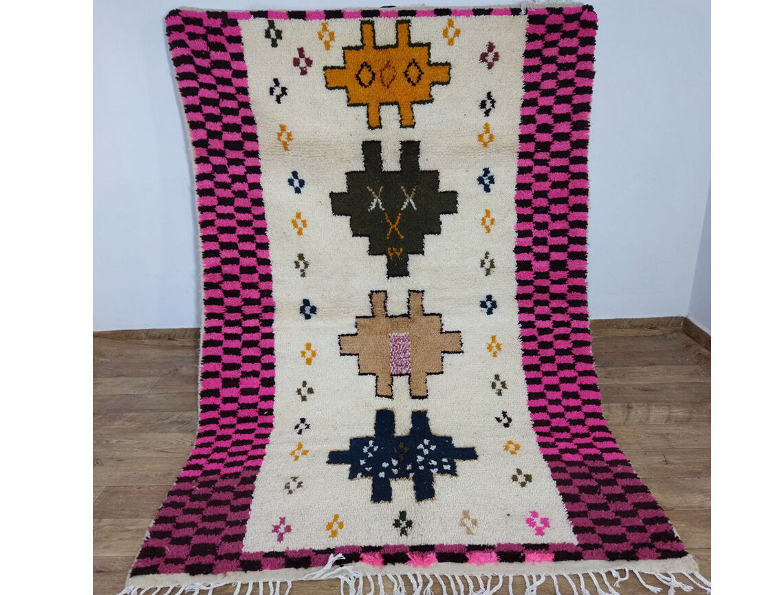 Unique moroccan carpet 256x150cm