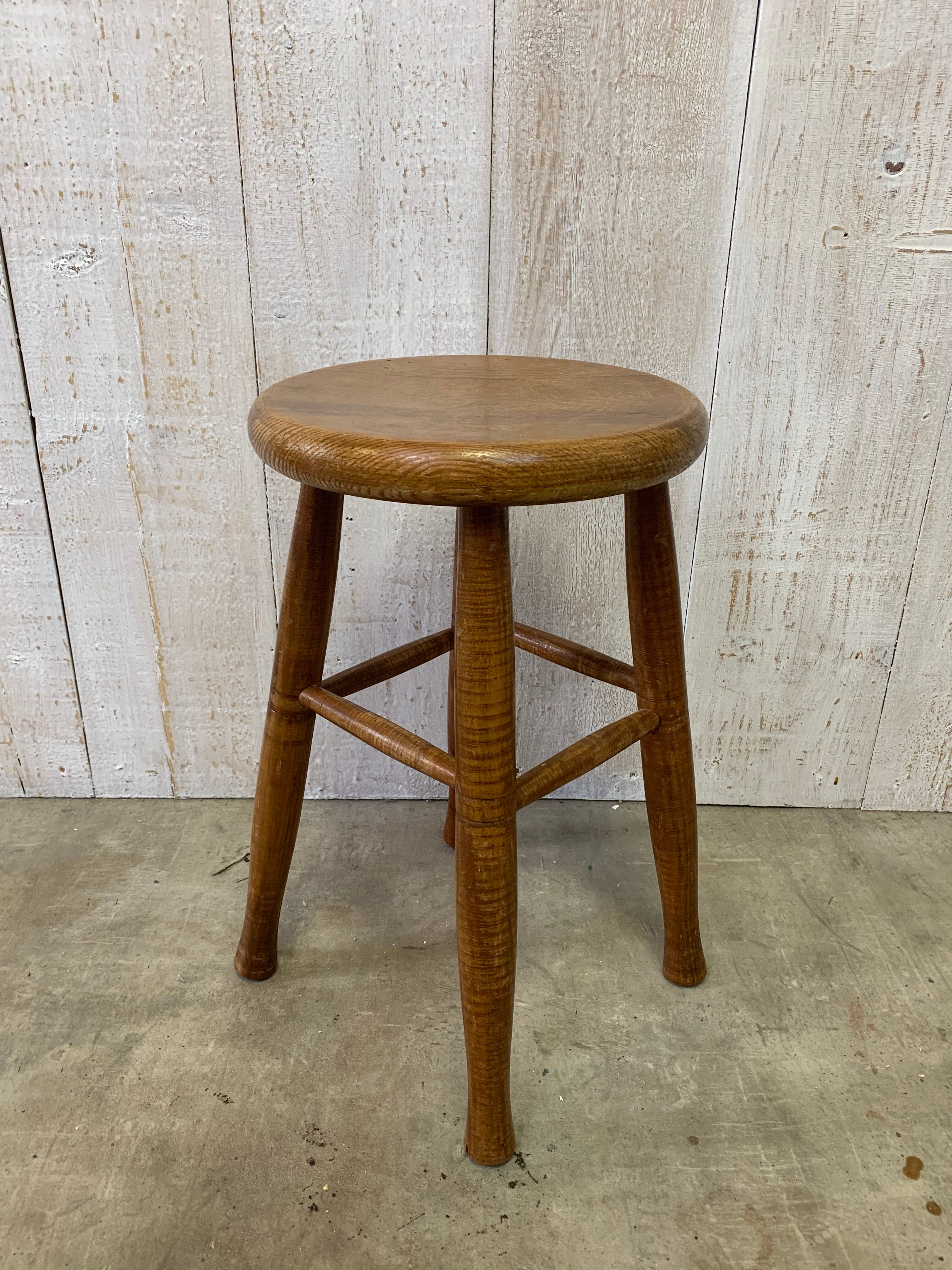 Farm stool RESERVE BHV