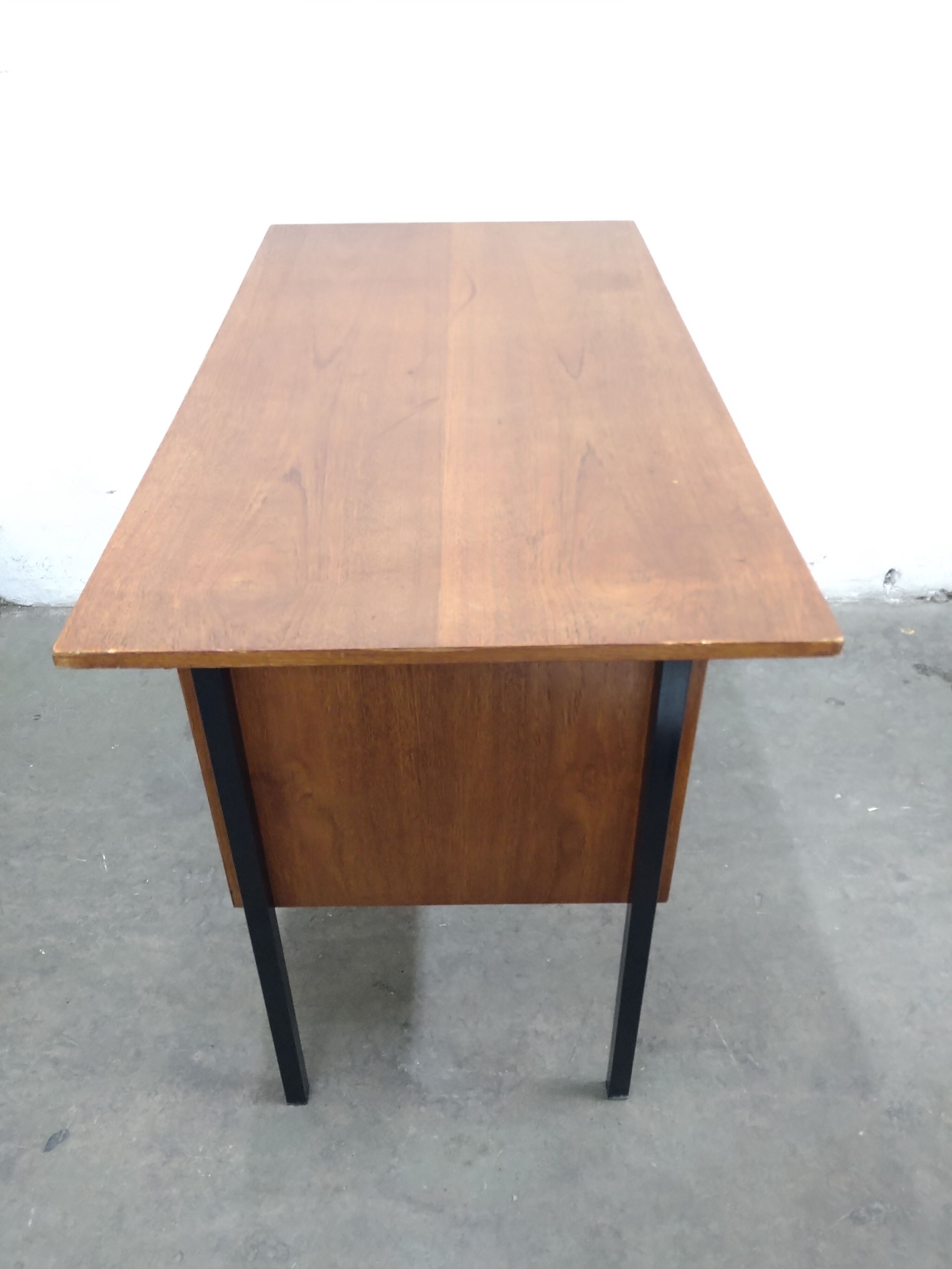 Scandinavian agency vintage