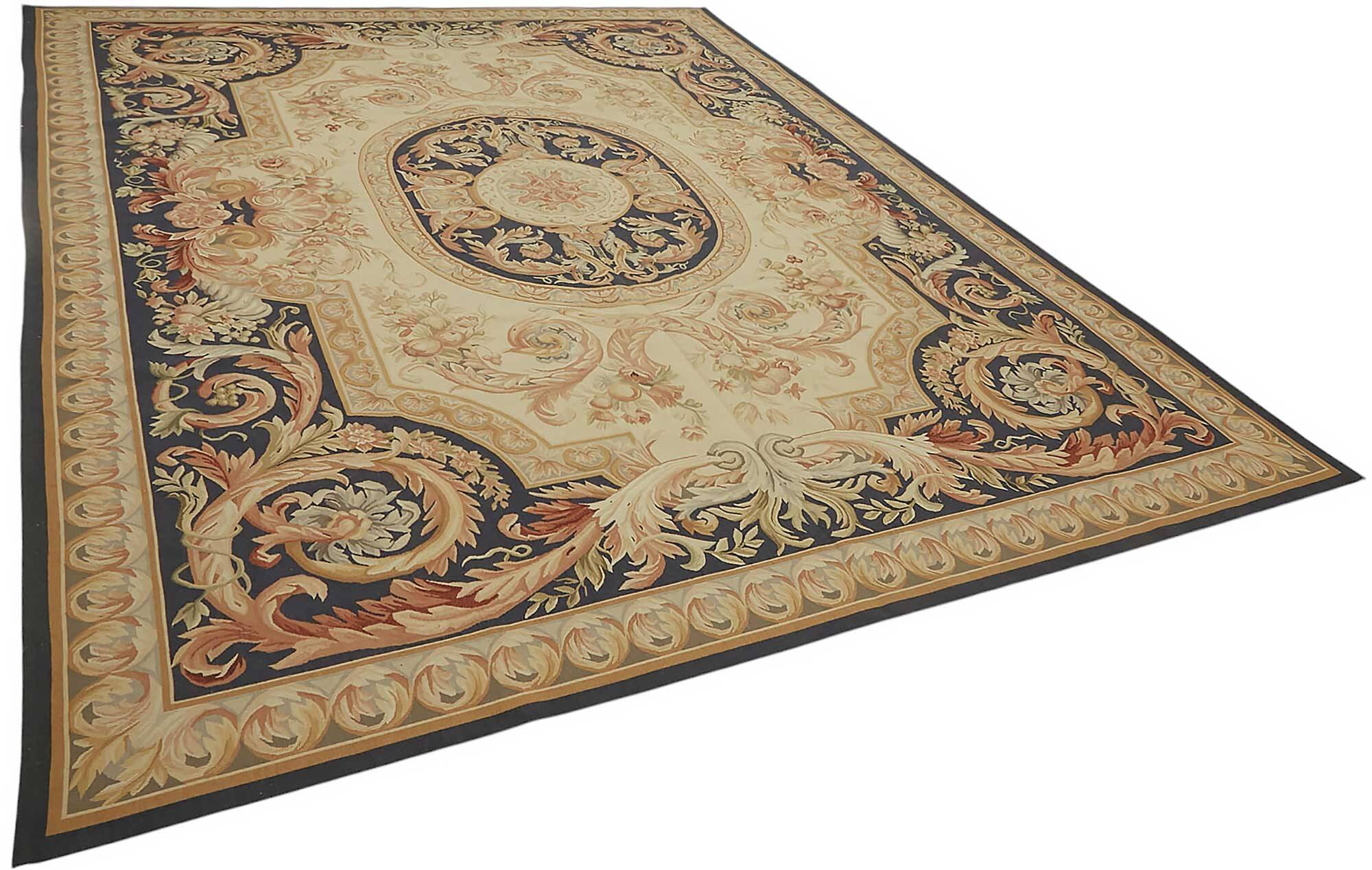 Handmade European Vintage Aubusson Kilim 272 cm x 368 cm
