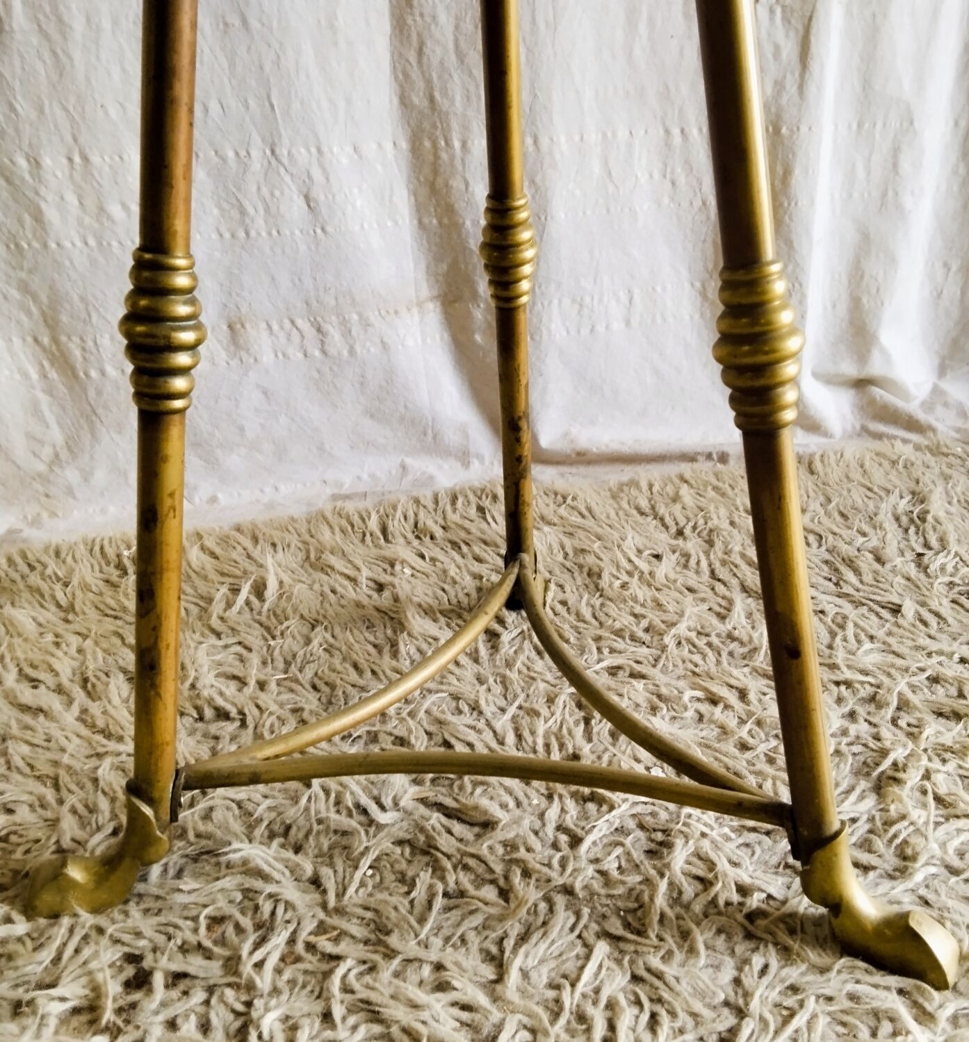 English side table in brass and solid wood - late 19th century