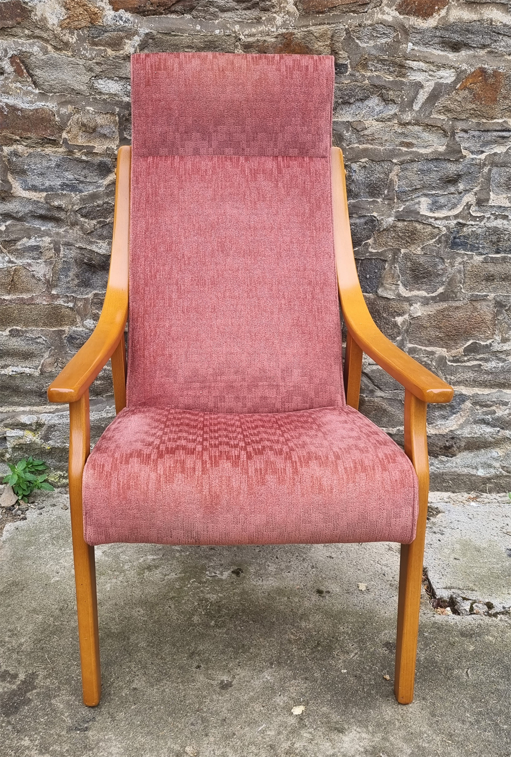 Armchair blond wood and pink velvet, vintage