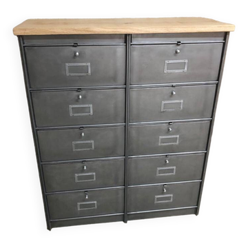 Meuble de rangement 10 clapets industriel Ronéo à boutons en bois et métal