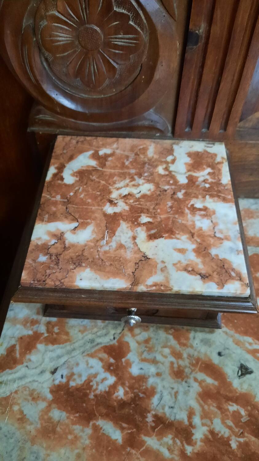 Dressing table chest of drawers