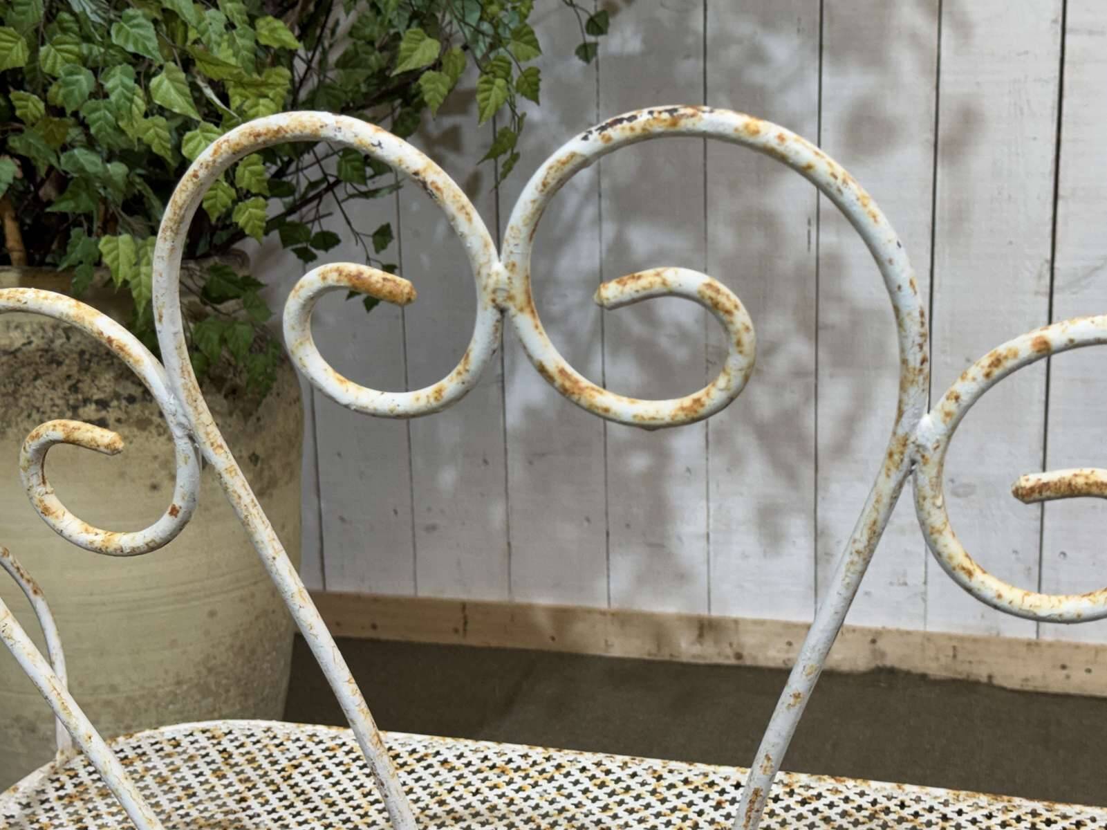 Banc de jardin en fer forgé des années 1950