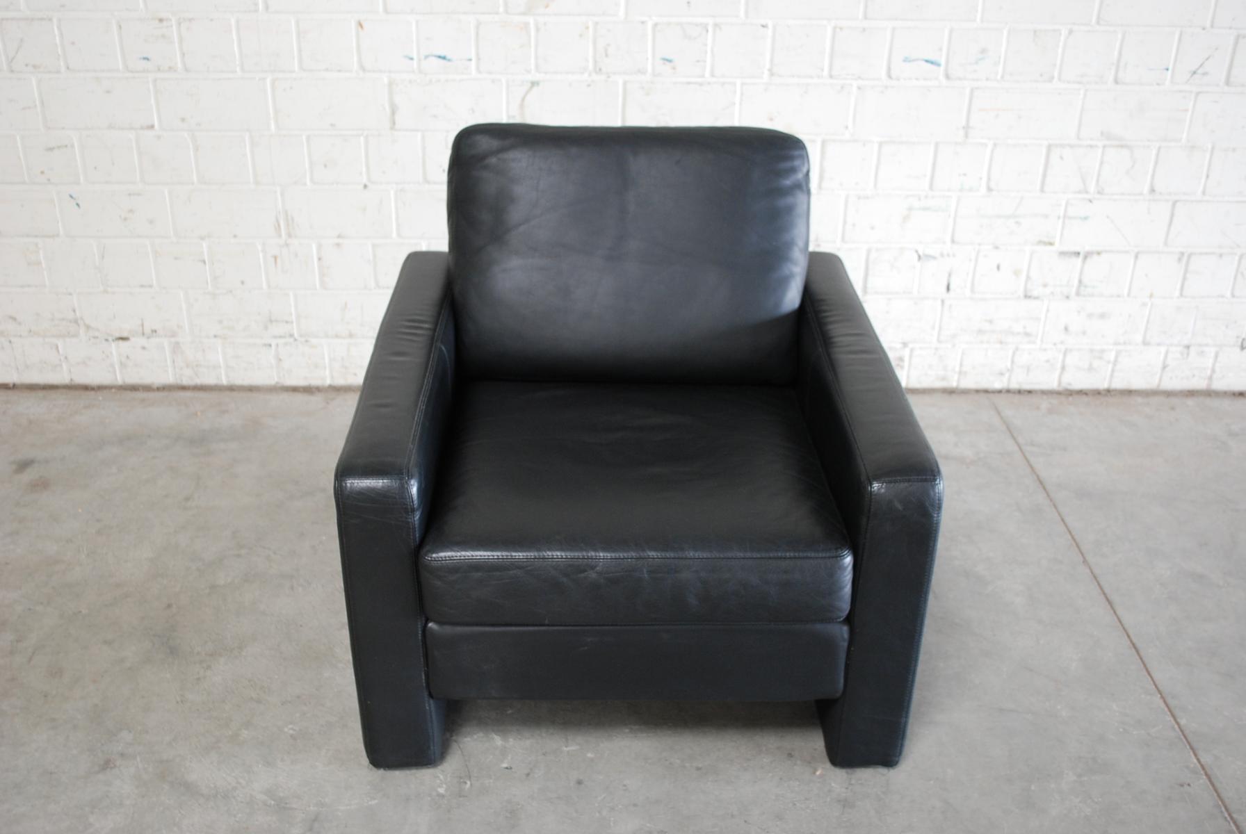 Conseta armchairs in Cor leather
