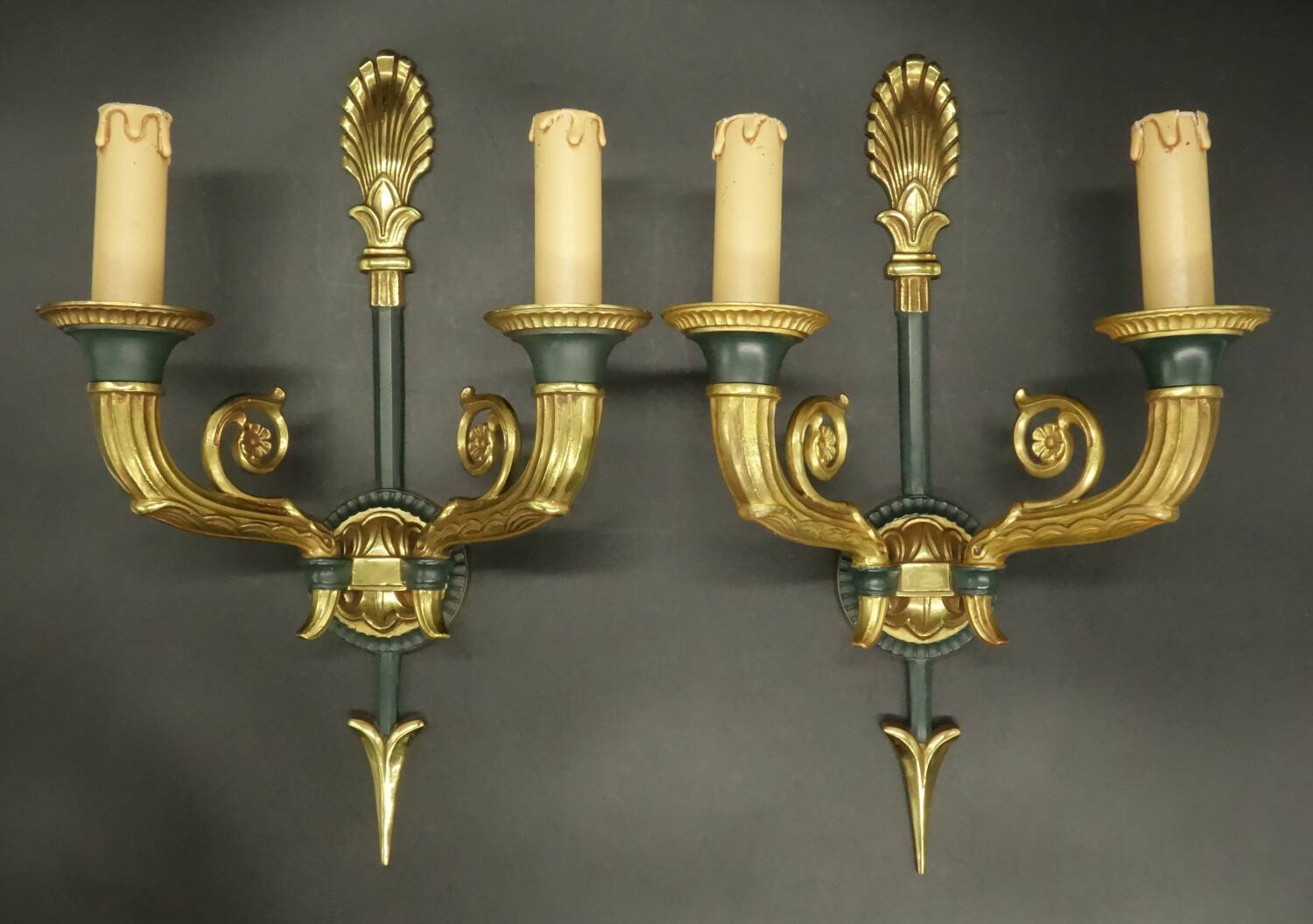 Pair of large Restoration style wall sconces from Lucien GAU - bronze
