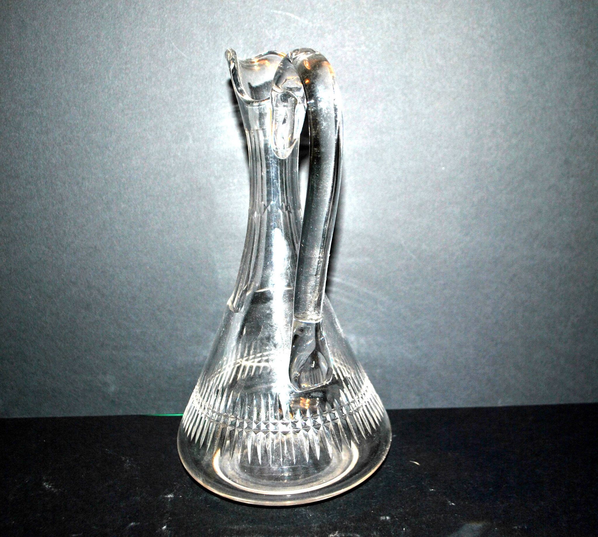 Carafe en cristal de Baccarat modèle Gondole, 1907
