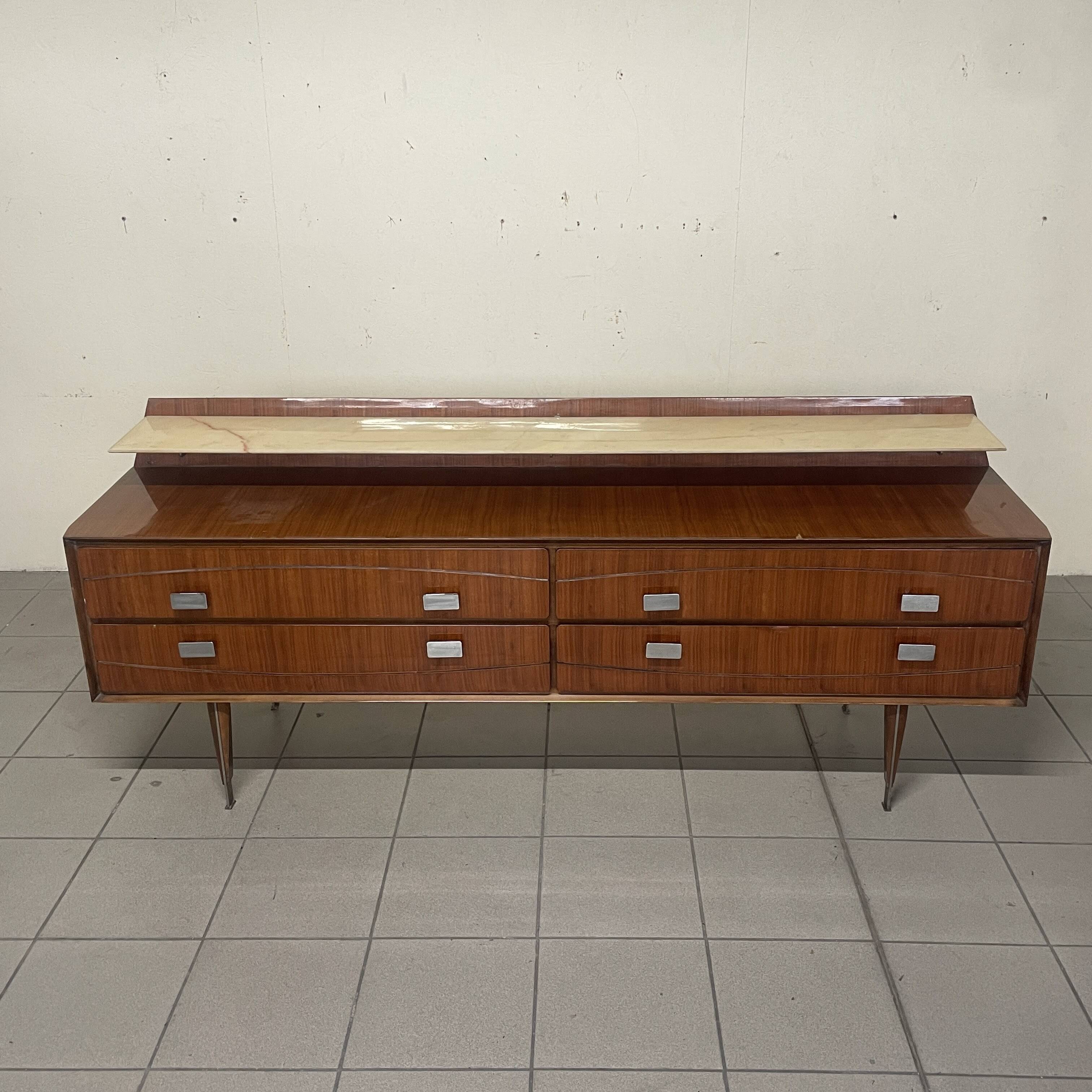 Sideboard anni '50 in legno e mensola in marmo