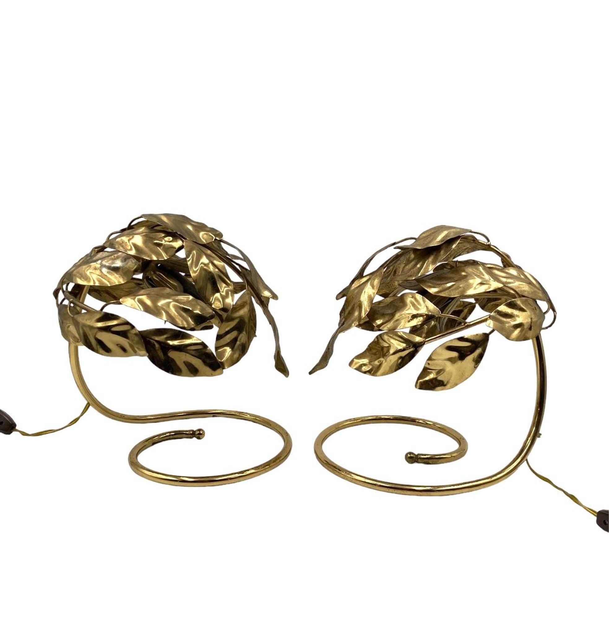 Hollywood regency set of 2 brass leaves table lamps, Bottega Gadda Italy, 1970s