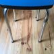 Tabouret formica bleu dur