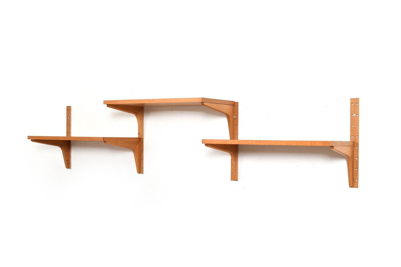 Hg furniture shelf system in oak 1960s
