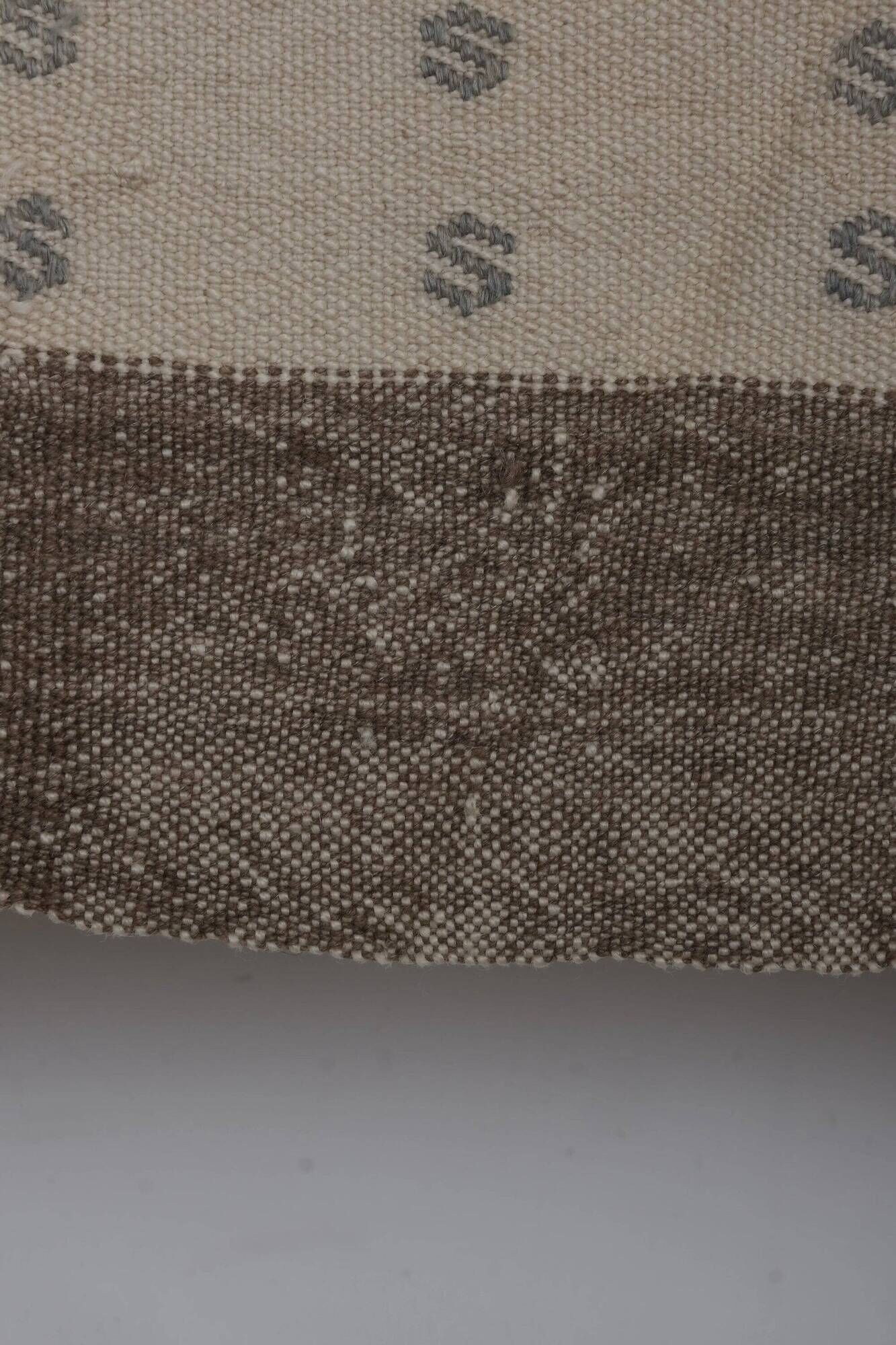 Vintage Turkish kilim, handwoven, 162x230 cm.