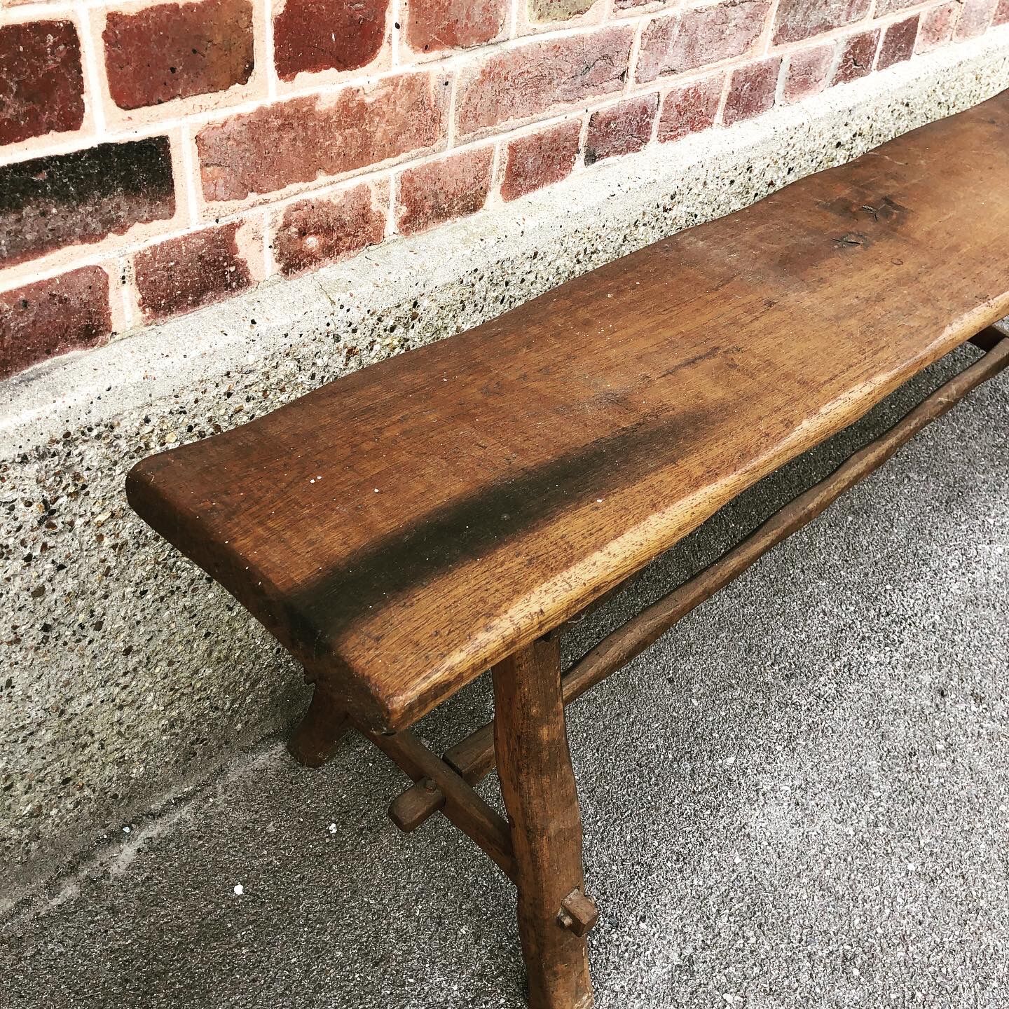 Banc de ferme en chêne