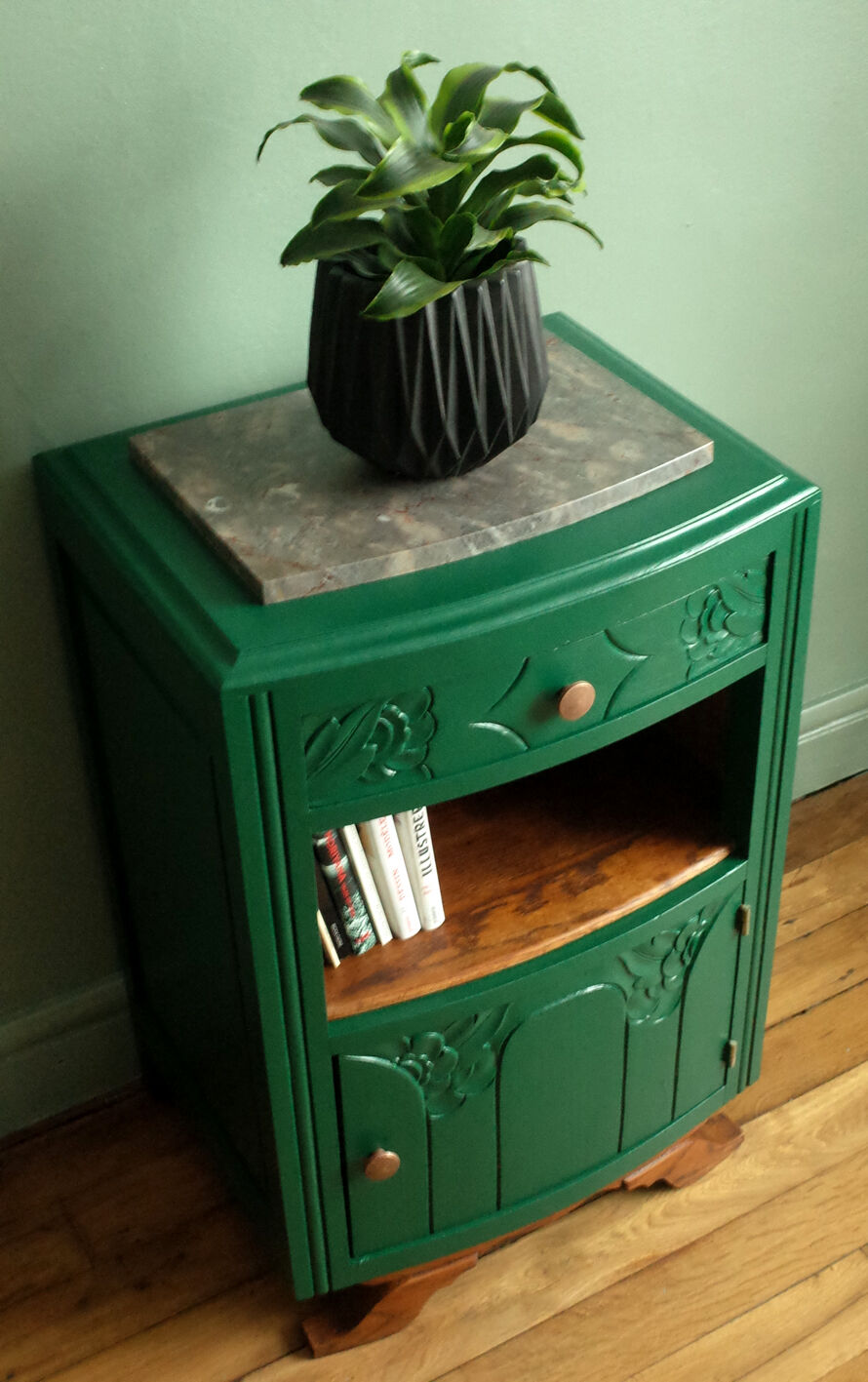 Art deco nightstand
