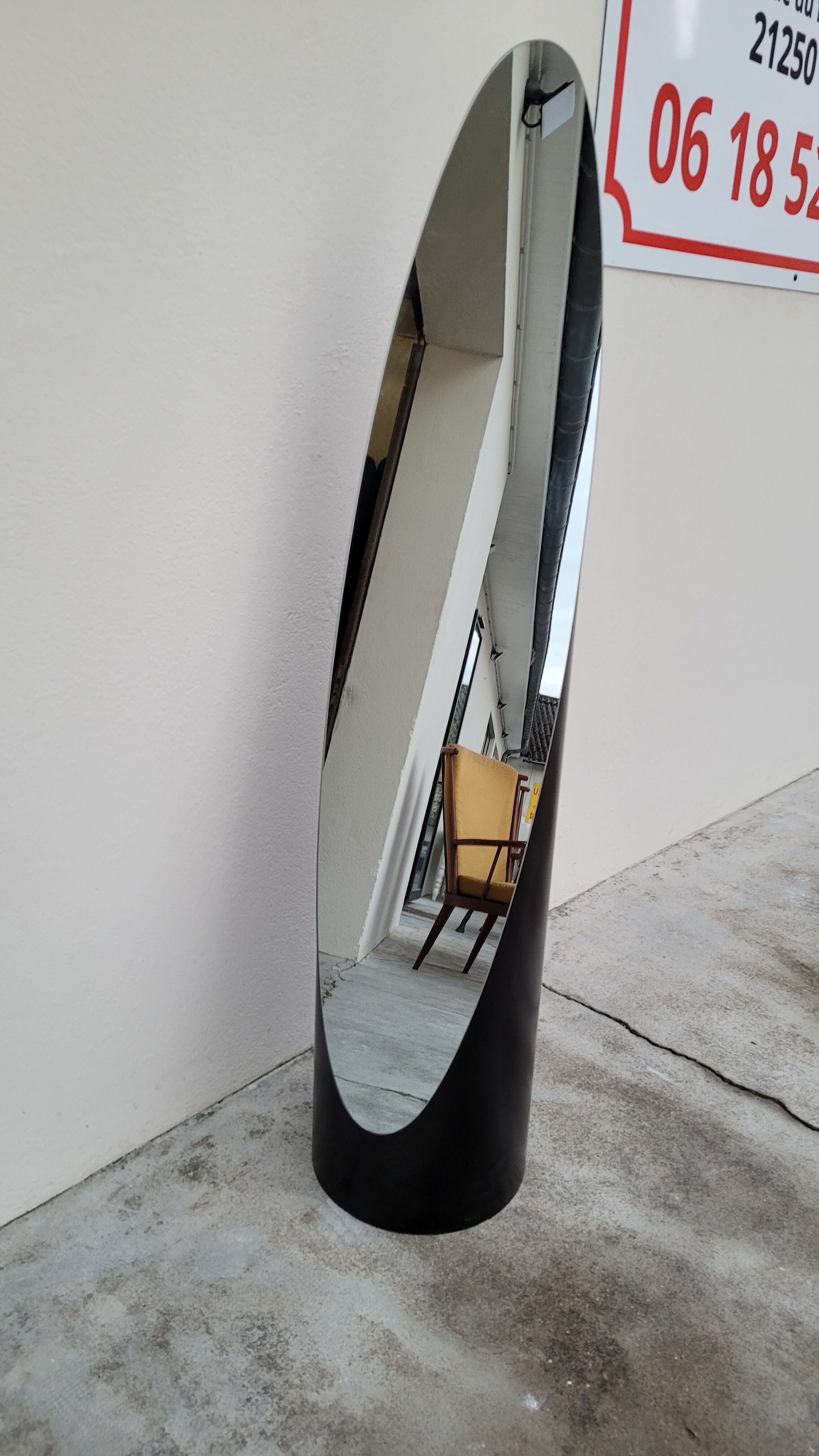 Vintage psyche mirror on foot 1980