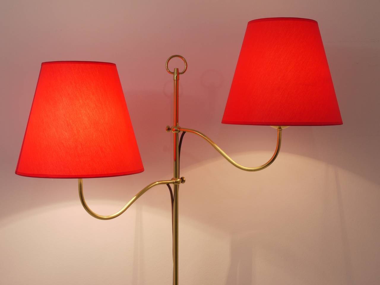Josef Frank Lampadaire en laiton réglable à deux bras, milieu du siècle, Autriche, années 1950