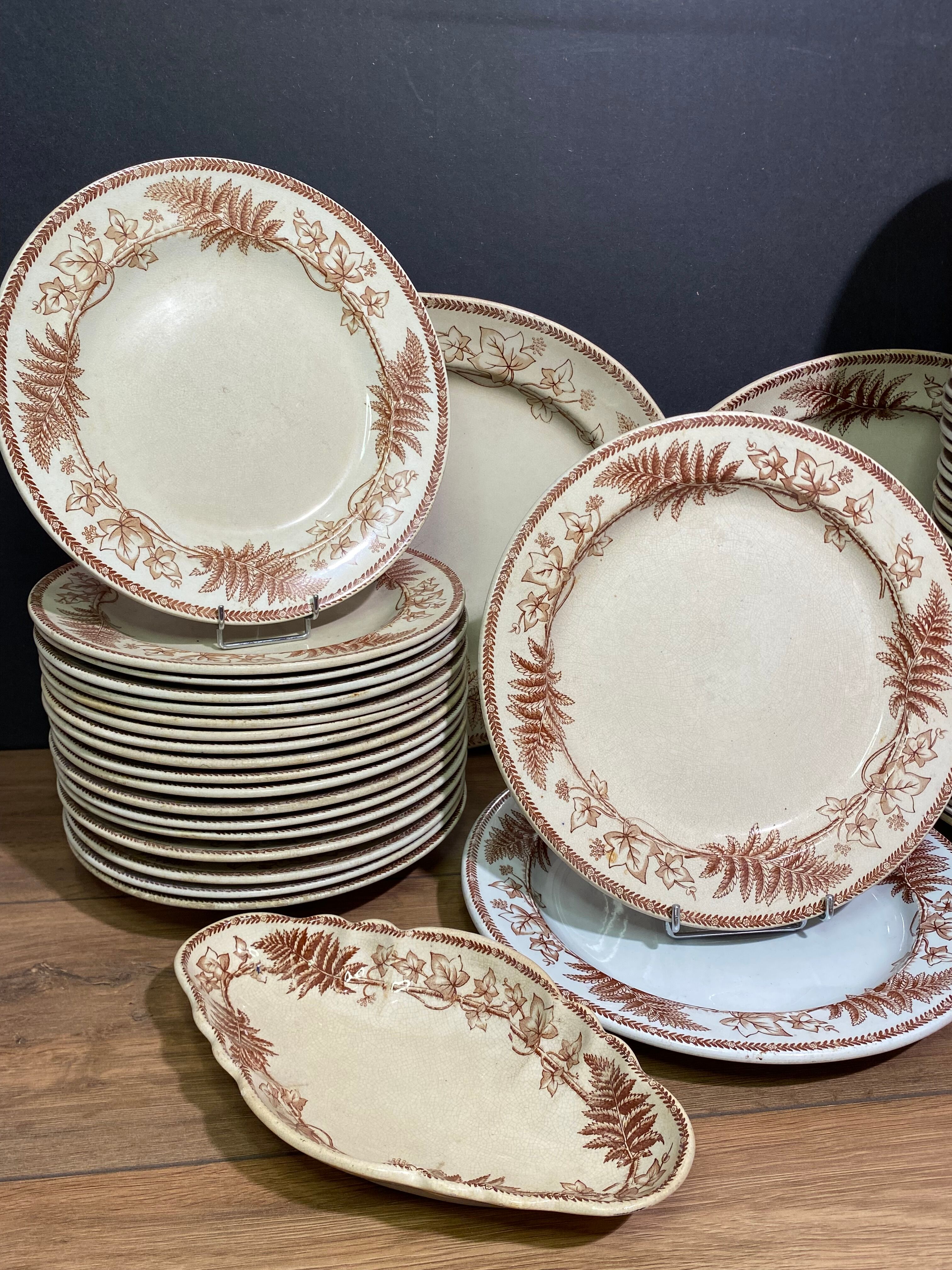 English earthenware table service part JD&S décor Edinburgh