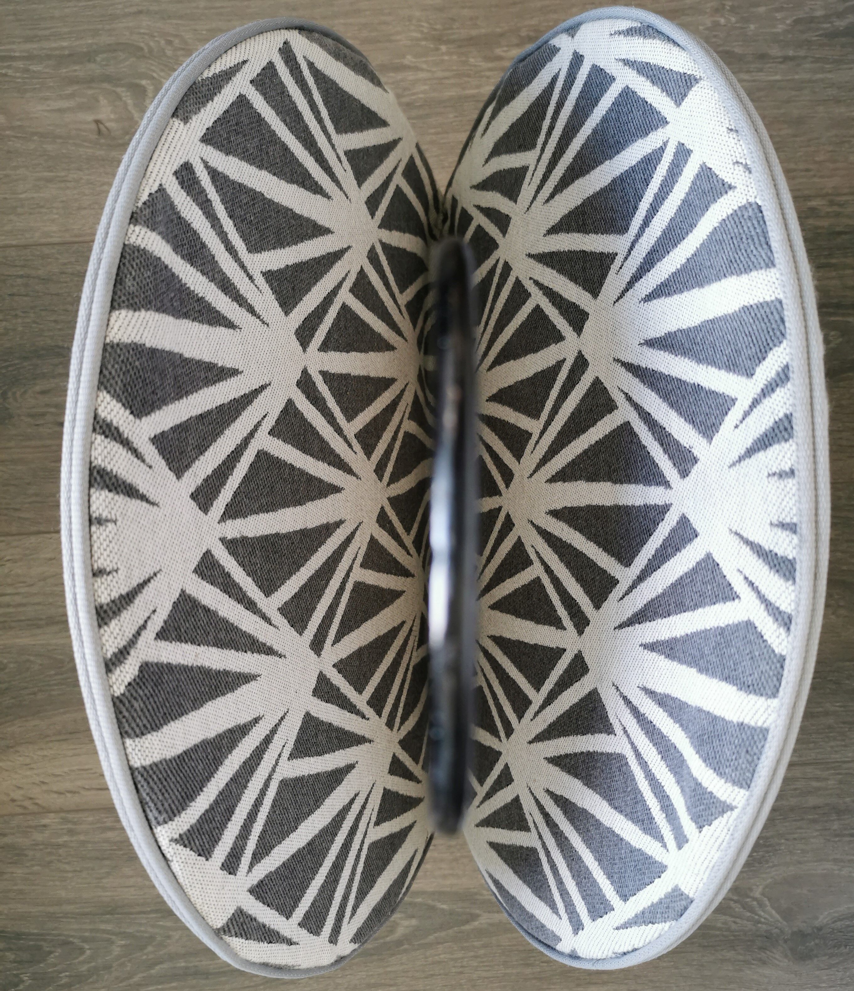 Vintage magazine holder