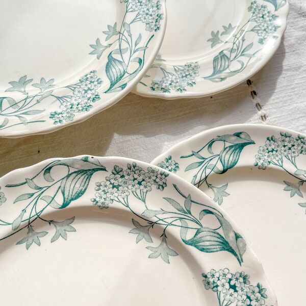 Lot de 6 Assiettes Plates Anciennes Terre de Fer ''Lilas'' – Longchamp XIXe