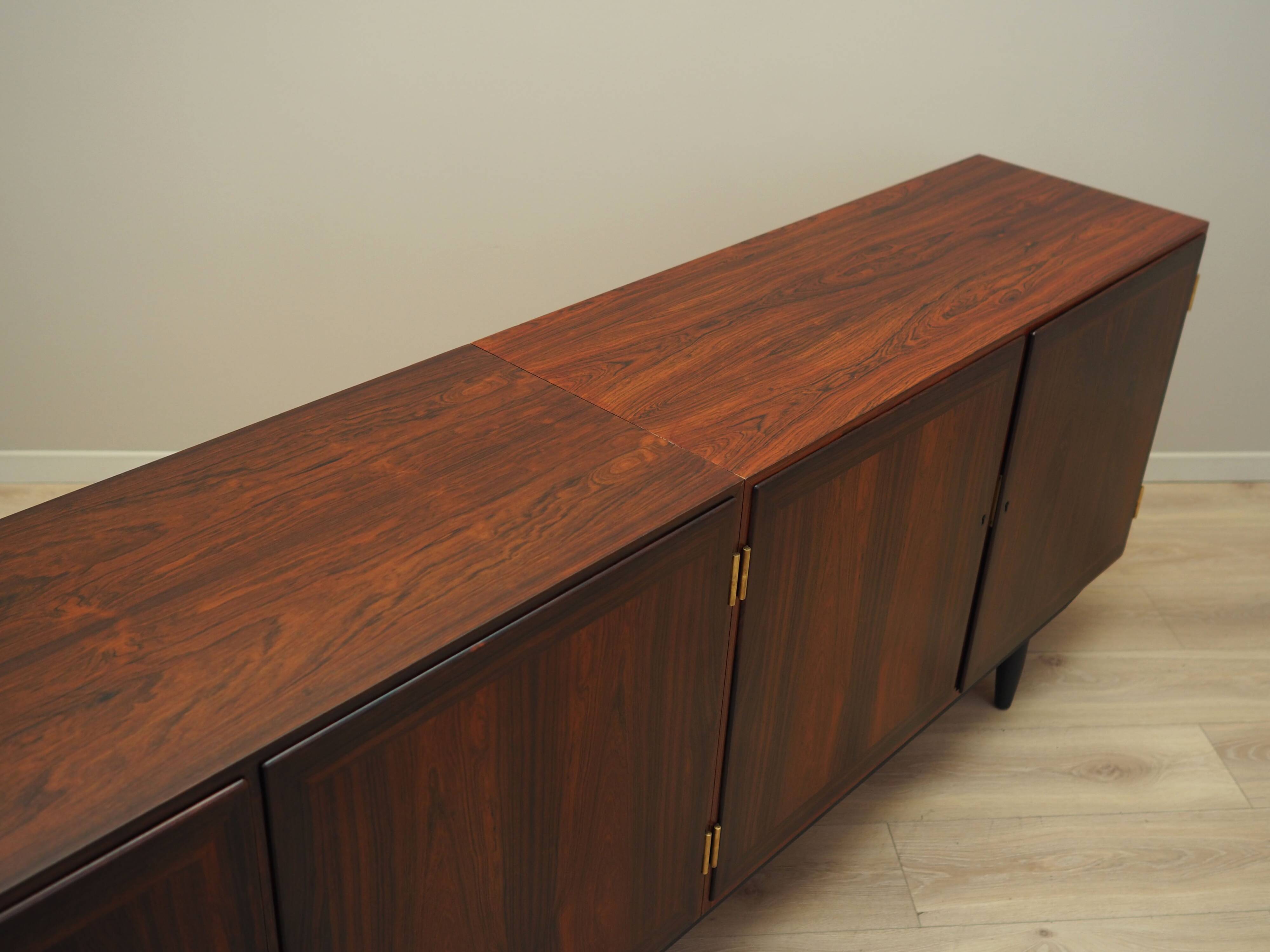 Enfilade en palissandre, design danois, années 1970, designer : Carlo Jensen, production : Hundevad