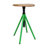 Screw stool