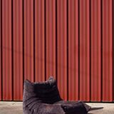 Chauffeuse 1 place Togo aubergine par Michel Ducaroy pour Ligne Roset