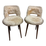 Paire de chaises moumoute