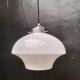 Suspension en opaline