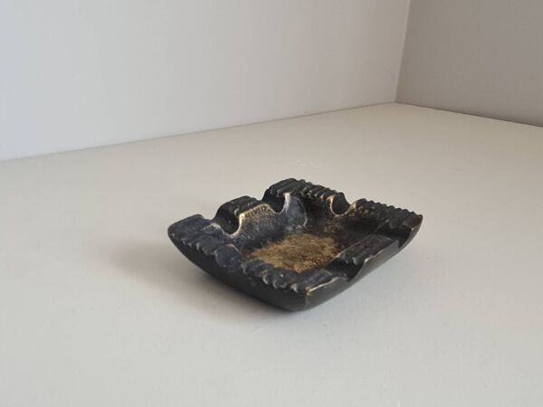 Cendrier, vide-poche brutaliste en bronze, France années 70