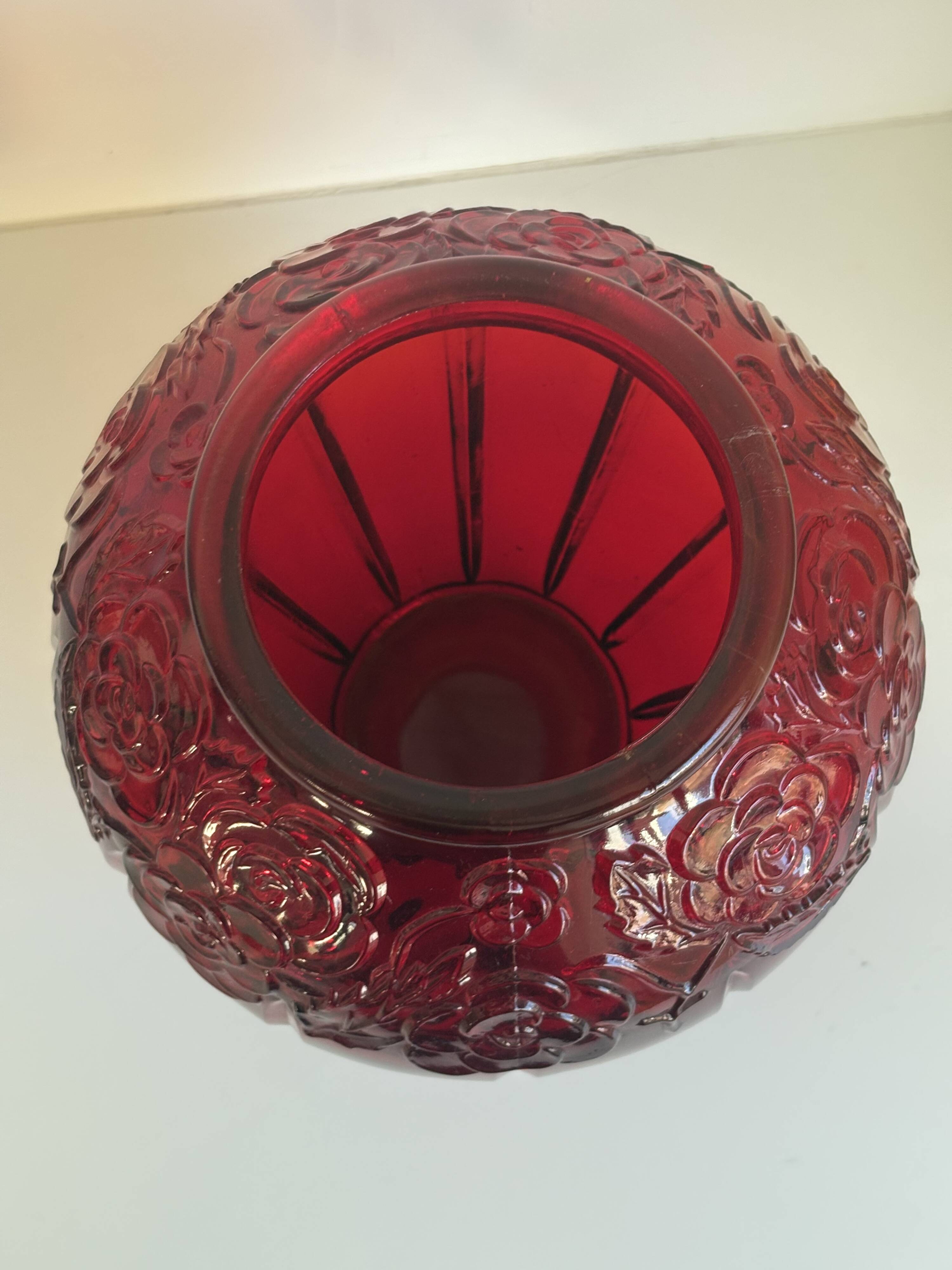 Large volute vase in pressed glass Art Deco