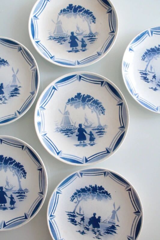 6 antique French dessert plates, Moulin des Loups, 4067