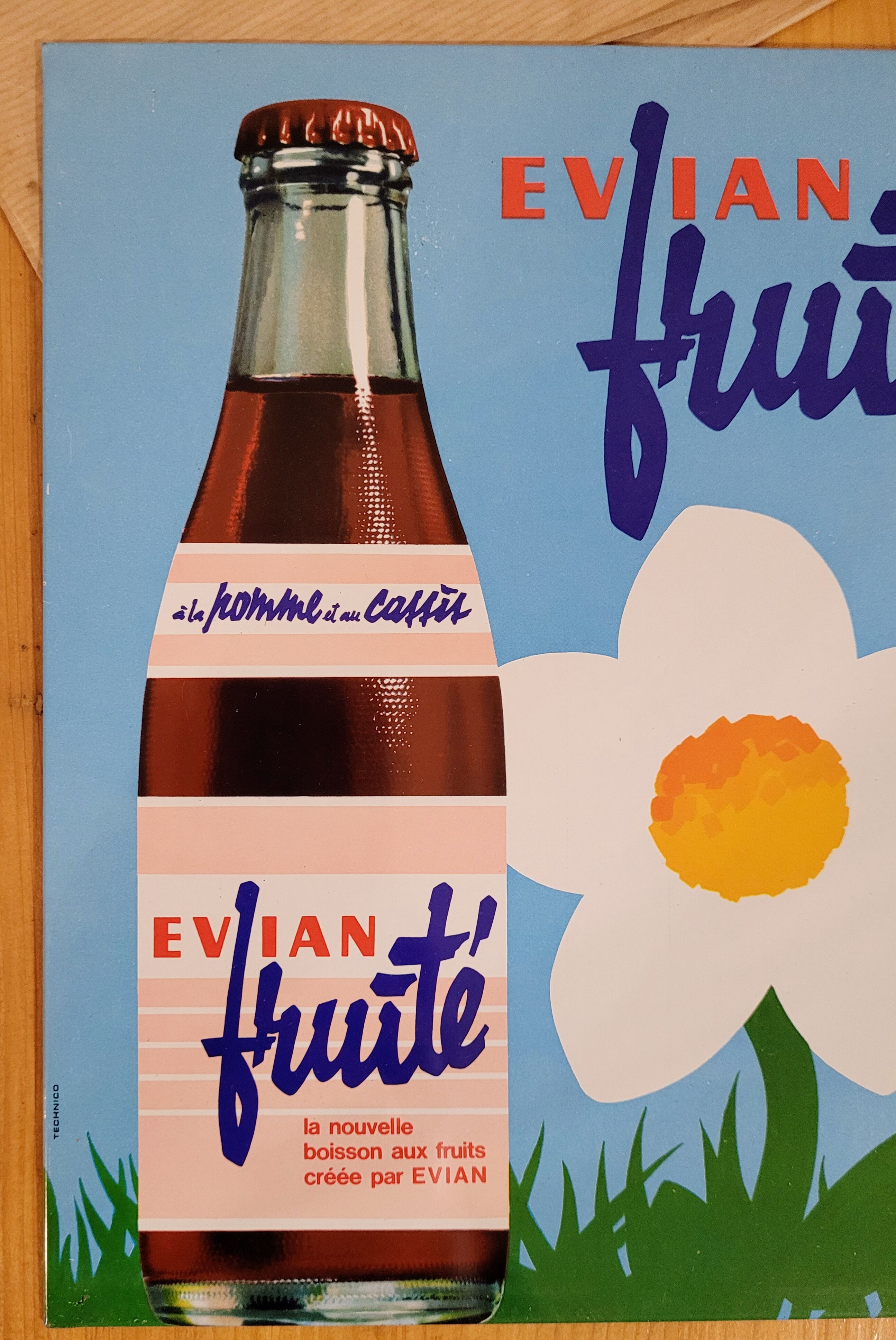 Evian Fruity plate - vintage - new