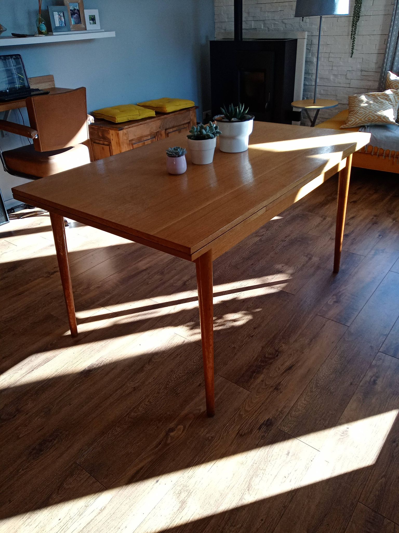 Table à manger scandinave