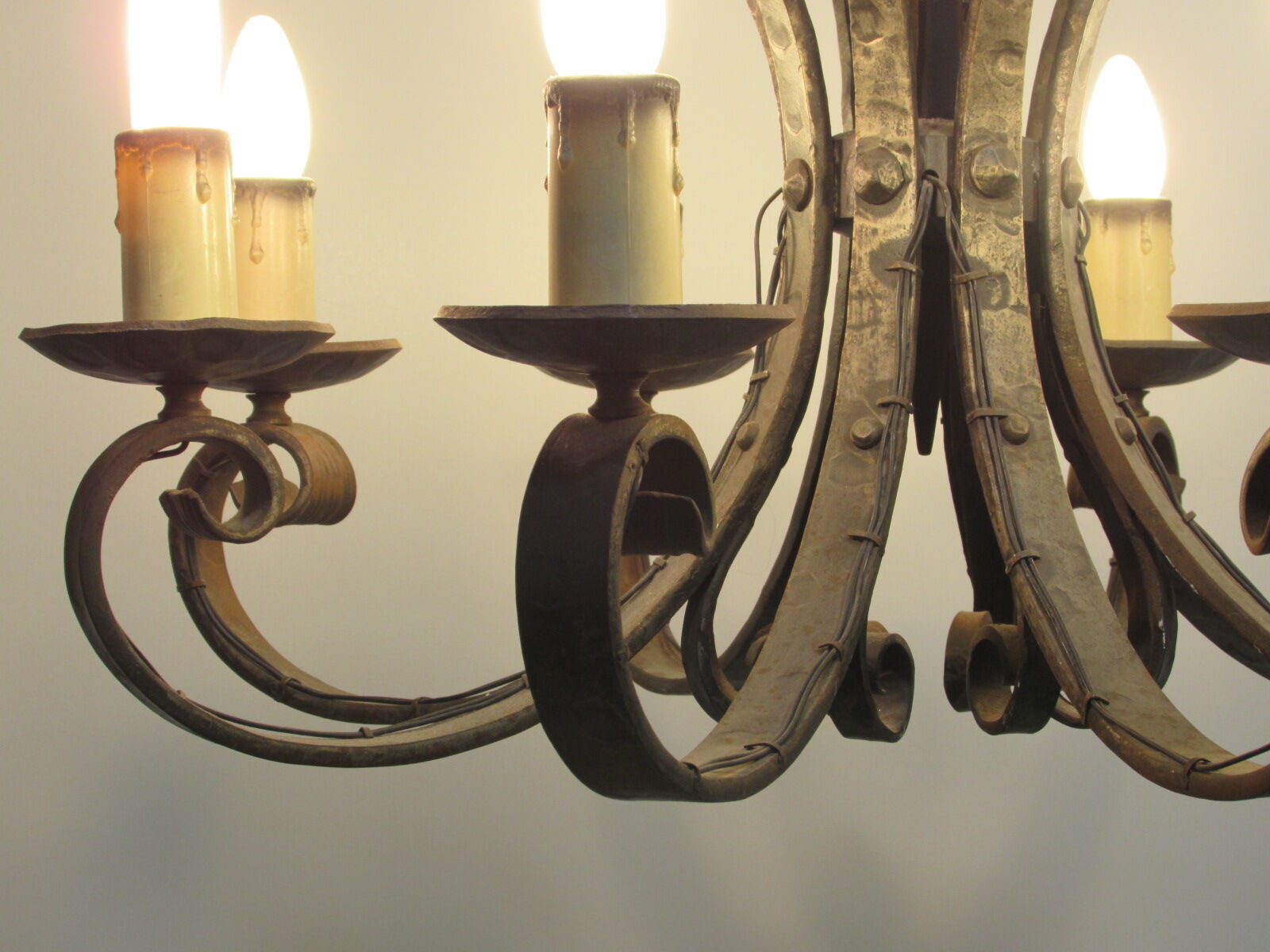 Lustre en fer forgé des années 40