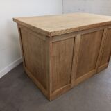 Desk with oak drawers