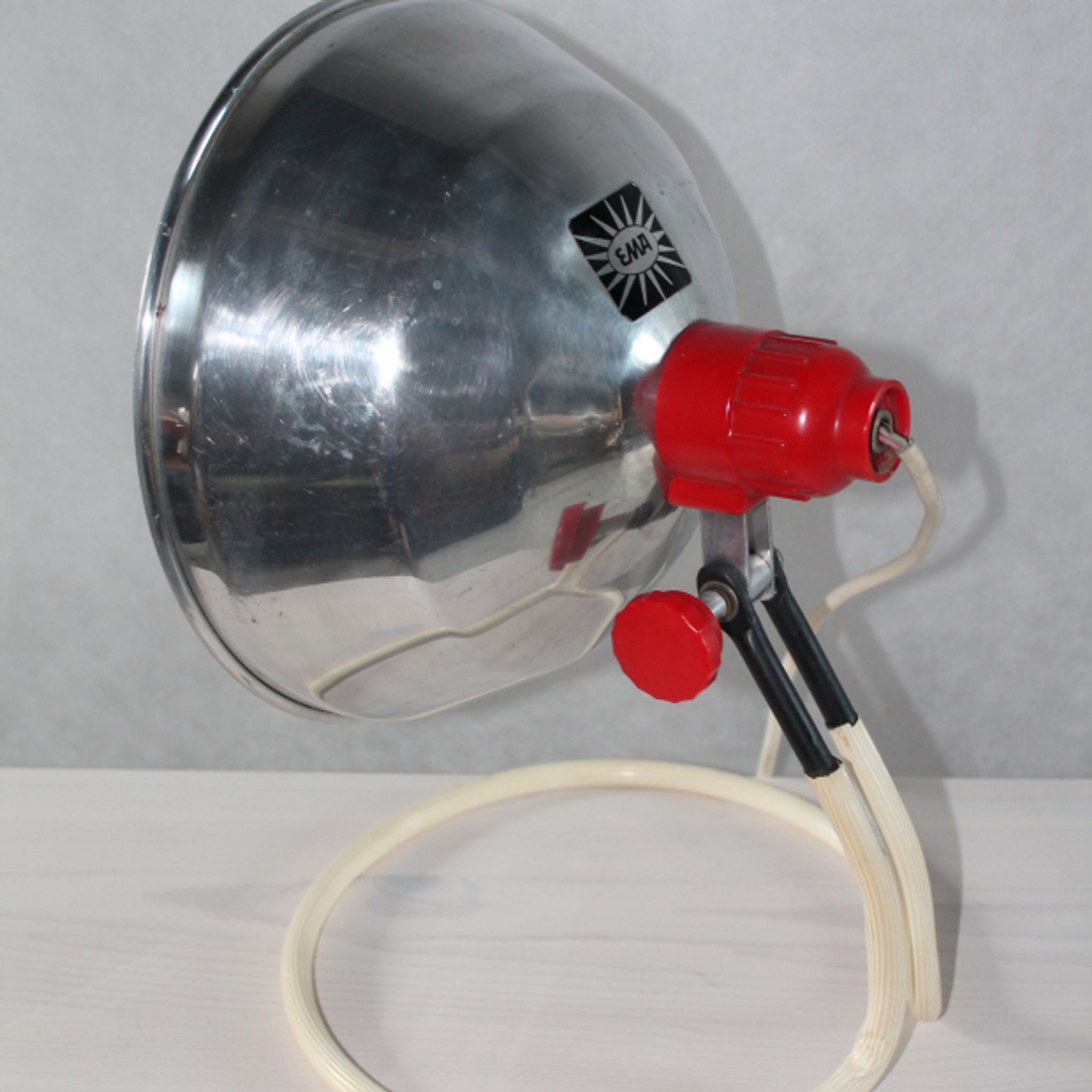 Industrial lamp