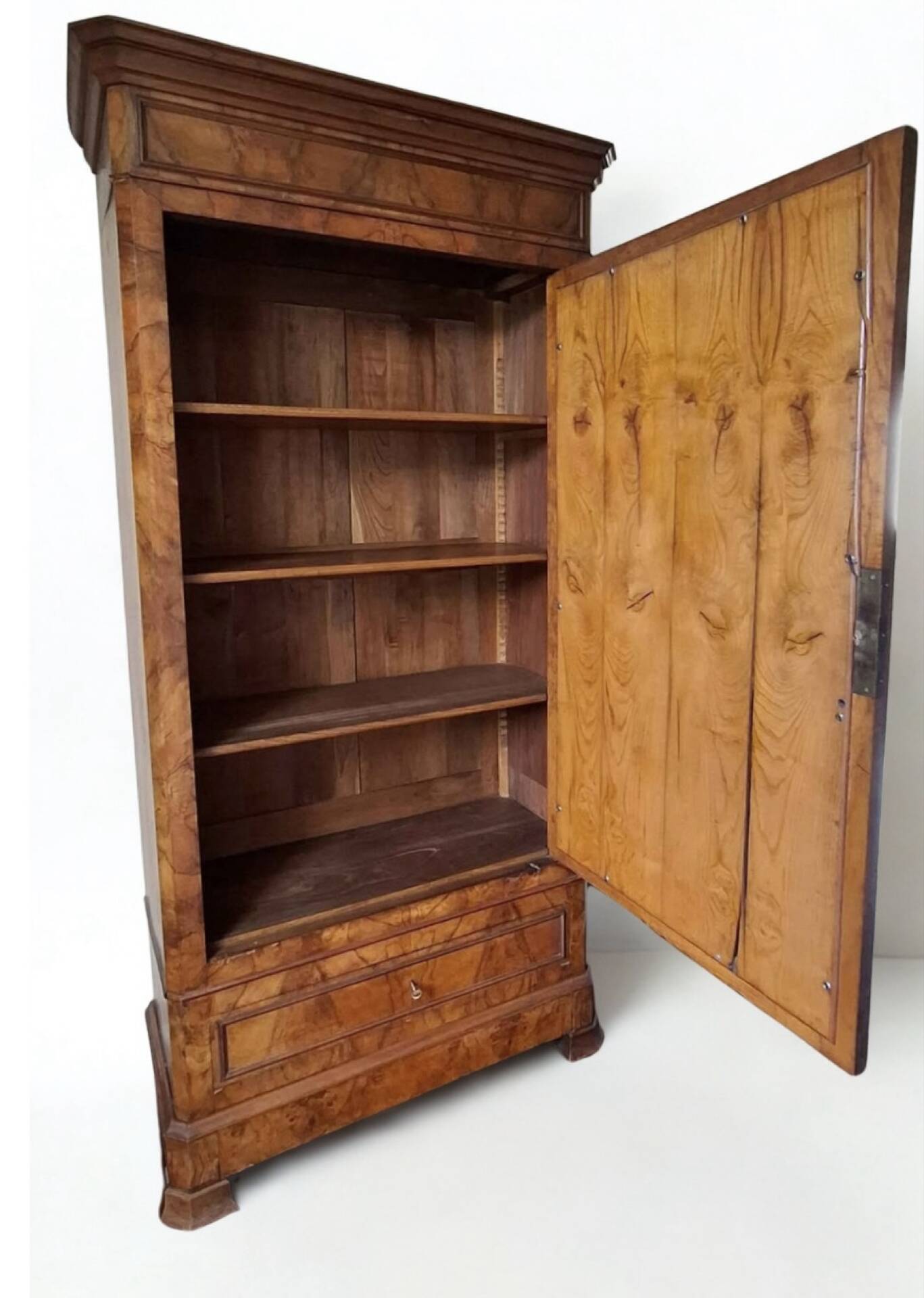 Louis-Philippe wardrobe in burl wood with mirror, 19th century