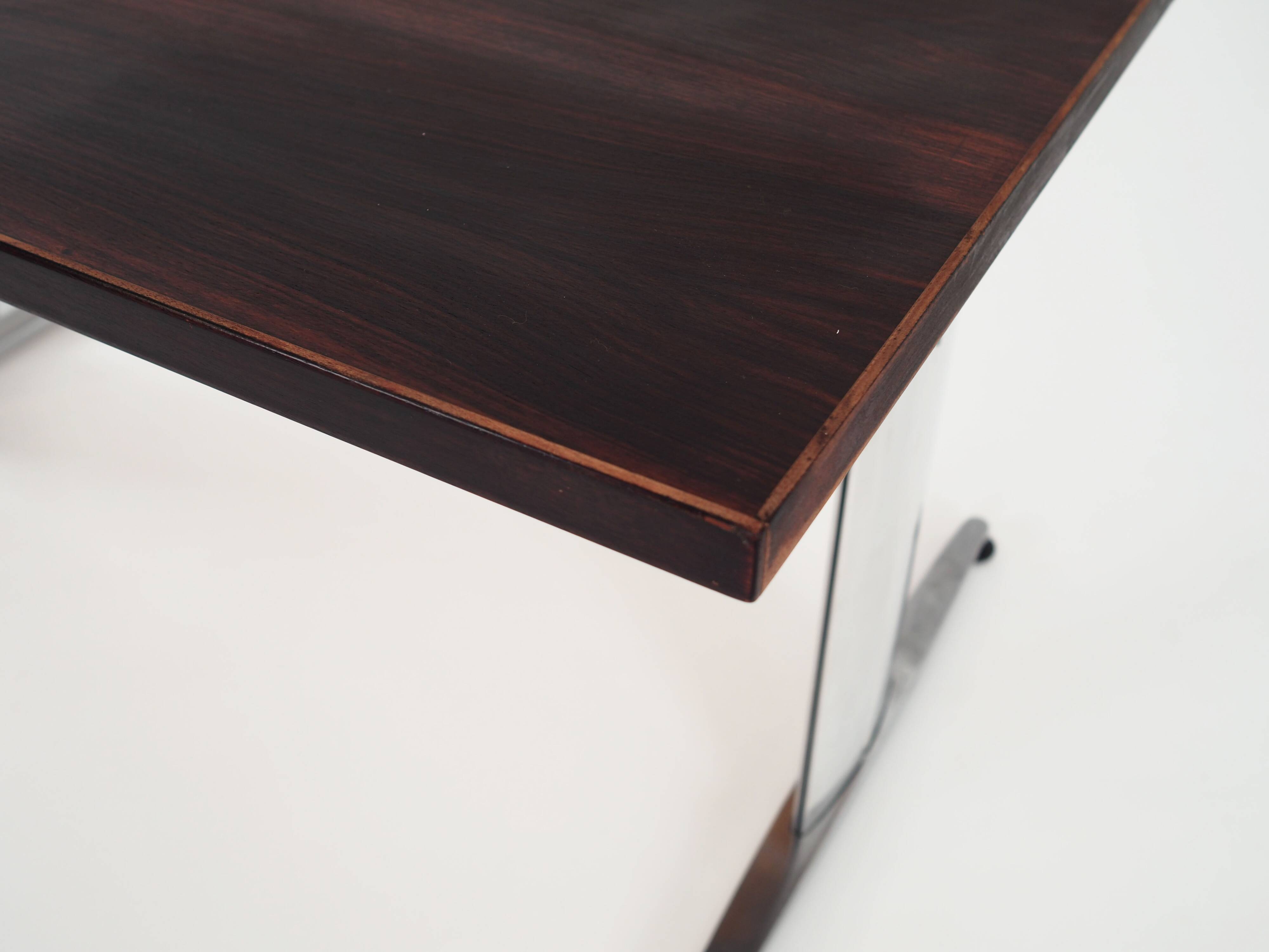 Bureau en palissandre, années 1970, design danois, production : Danemark