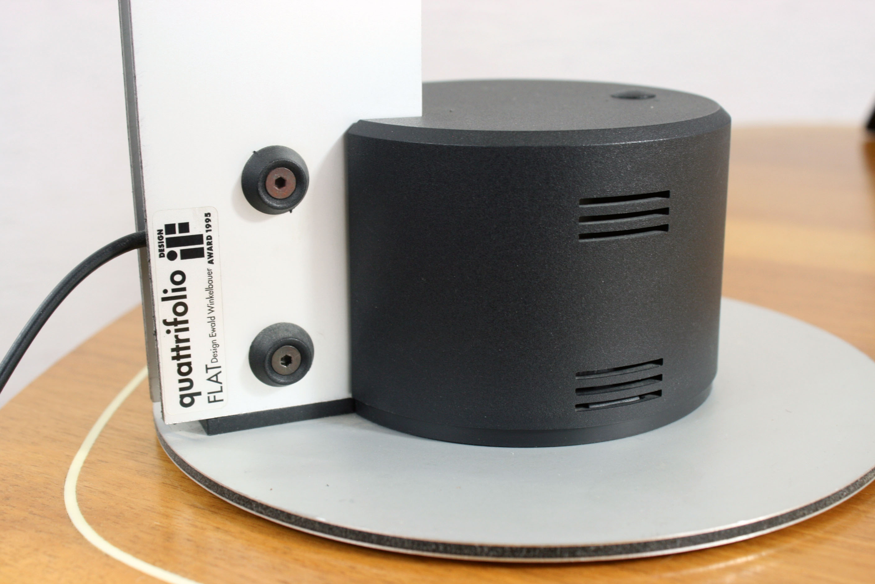 Modernist articulated lamp