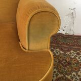 Large-format toad chair