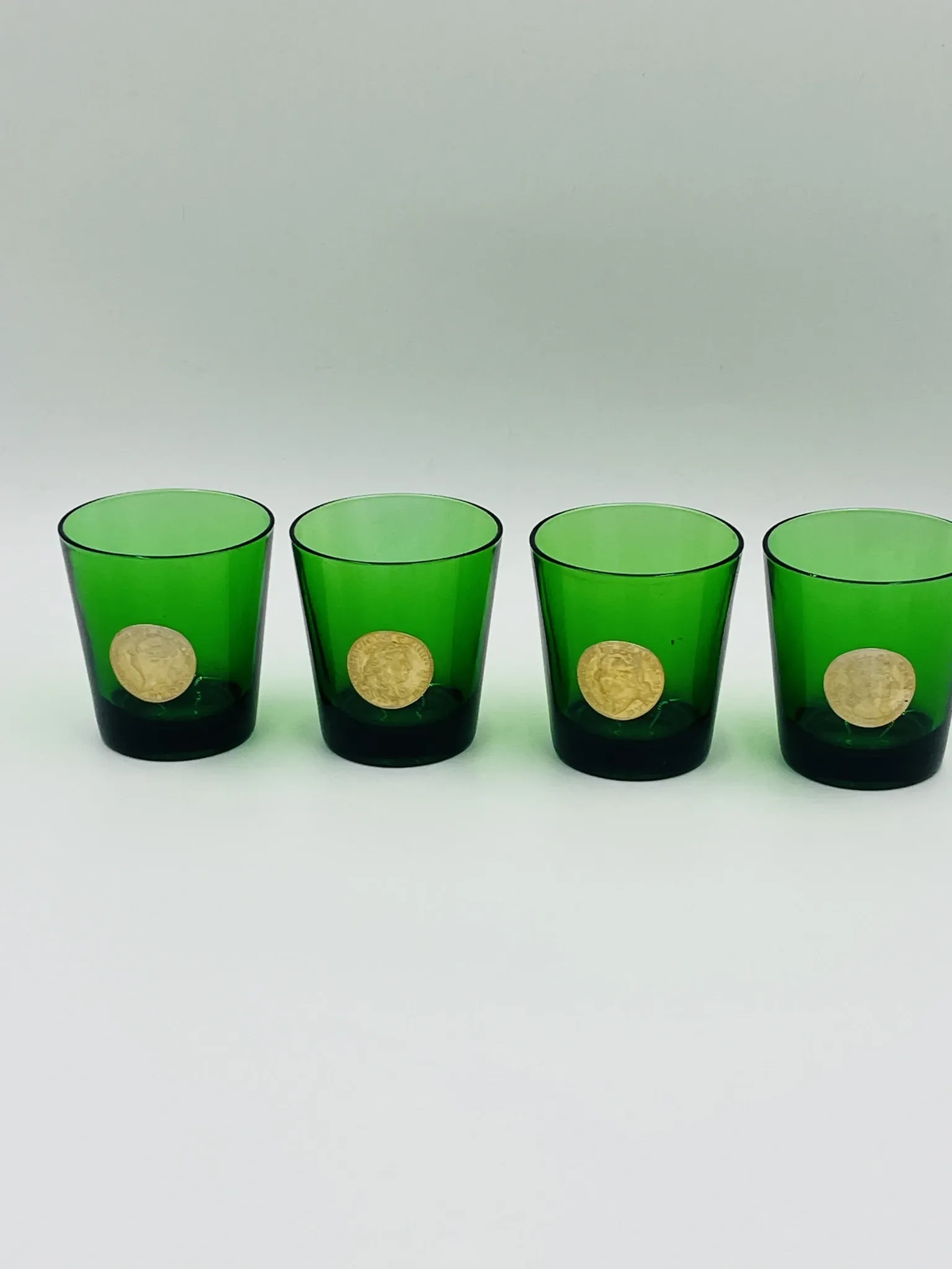 Lot de 4 verres publicitaires Byrrh & Dubonnet