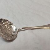 Scallop spoon, silver metal