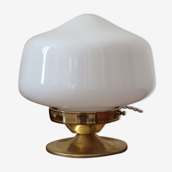 Lampe à pose globe opaline